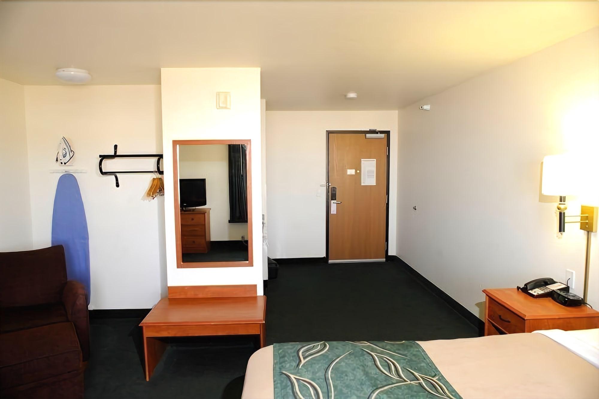 Hotel Baymont By Wyndham Rawlins Extérieur photo