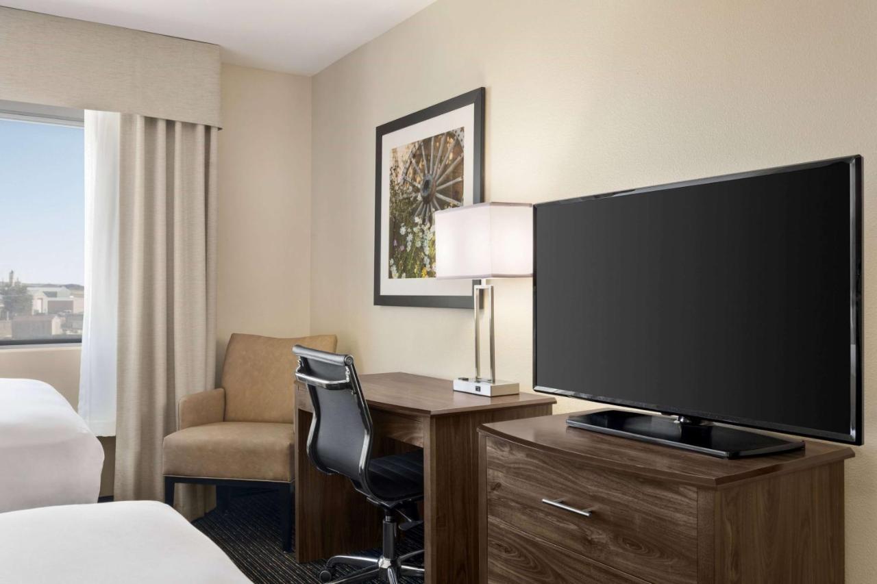 Hotel Baymont By Wyndham Rawlins Extérieur photo