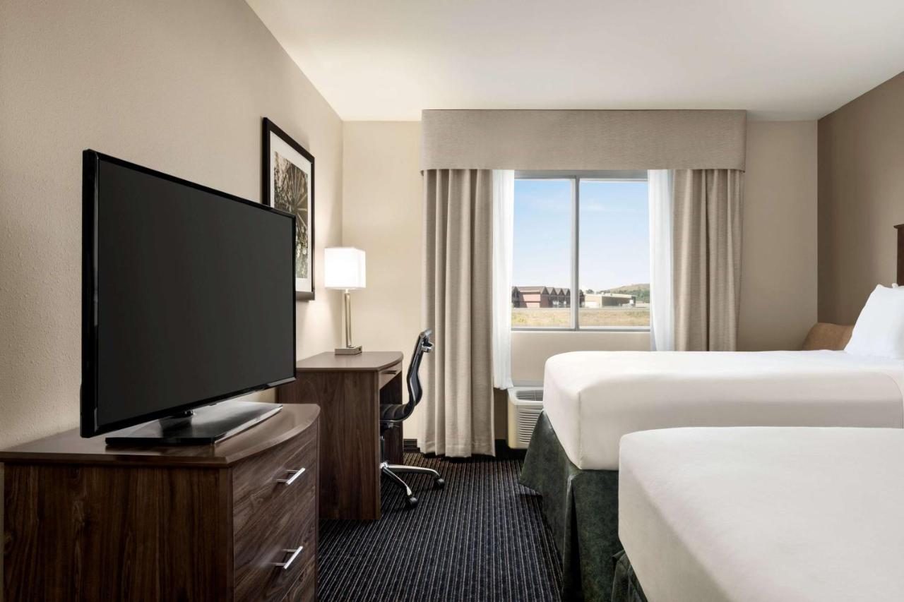 Hotel Baymont By Wyndham Rawlins Extérieur photo